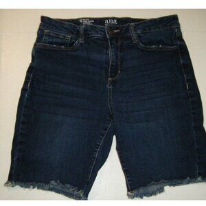 a.n.a. Mid-Rise Denim Bermuda Size 10 Dark Wash Women's Shorts